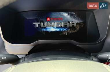Пикап Toyota Tundra 2023 в 