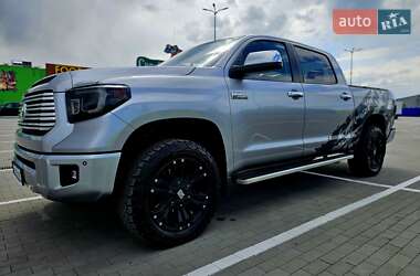 Пікап Toyota Tundra 2016 в Вінниці