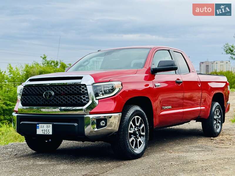 Пікап Toyota Tundra 2018 в Дніпрі
