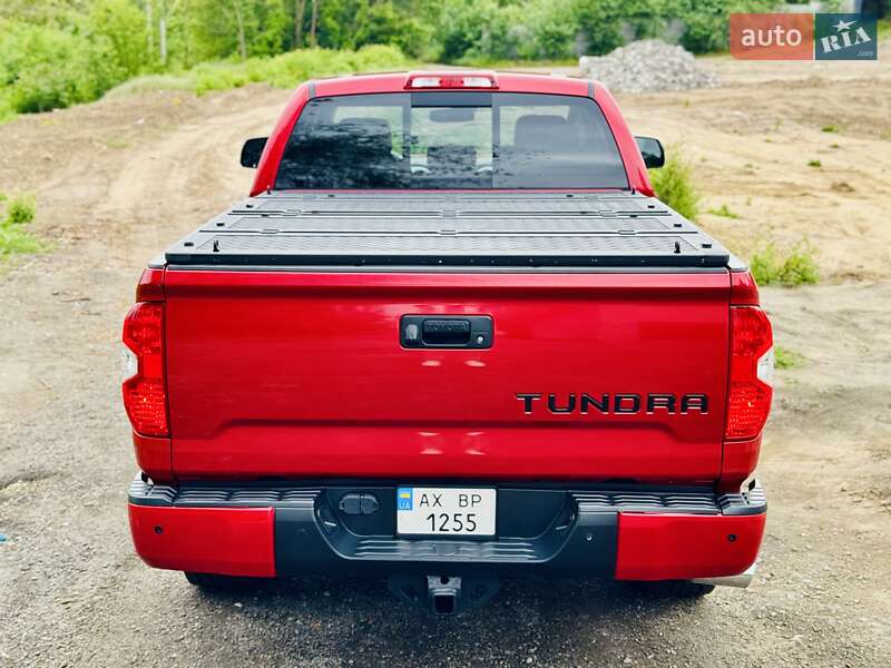 Пікап Toyota Tundra 2018 в Дніпрі