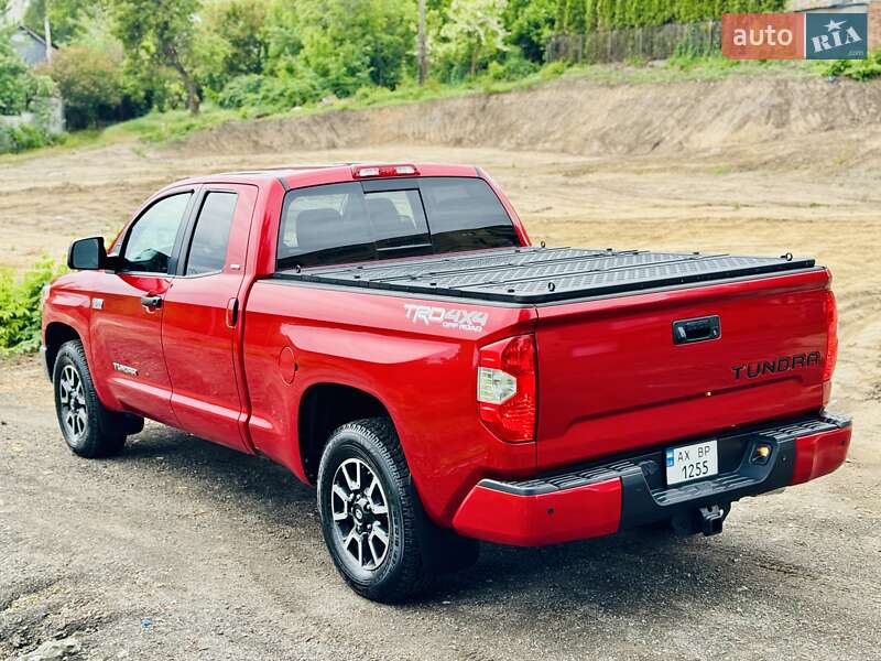 Пікап Toyota Tundra 2018 в Дніпрі