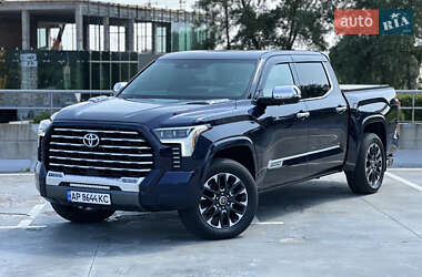 Пікап Toyota Tundra 2023 в Києві