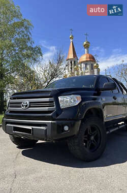 Пикап Toyota Tundra 2014 в Кременчуге