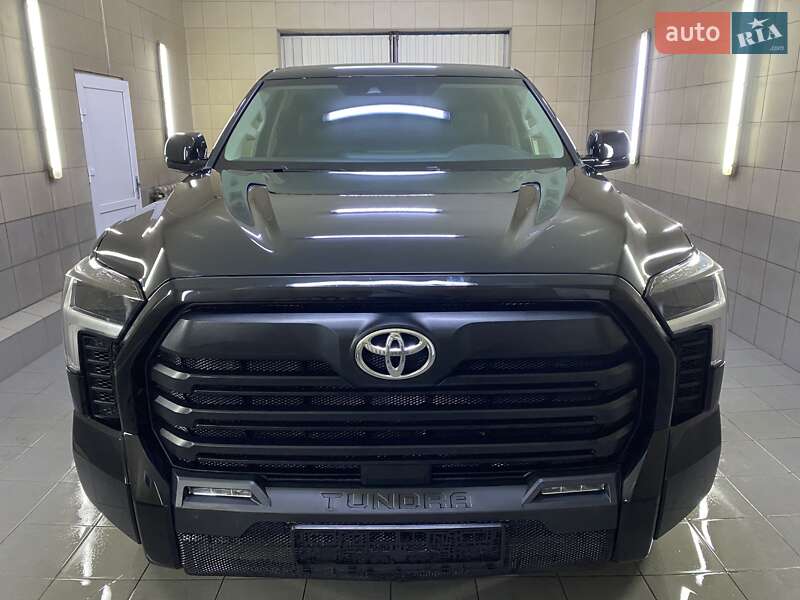 Пікап Toyota Tundra 2024 в Умані