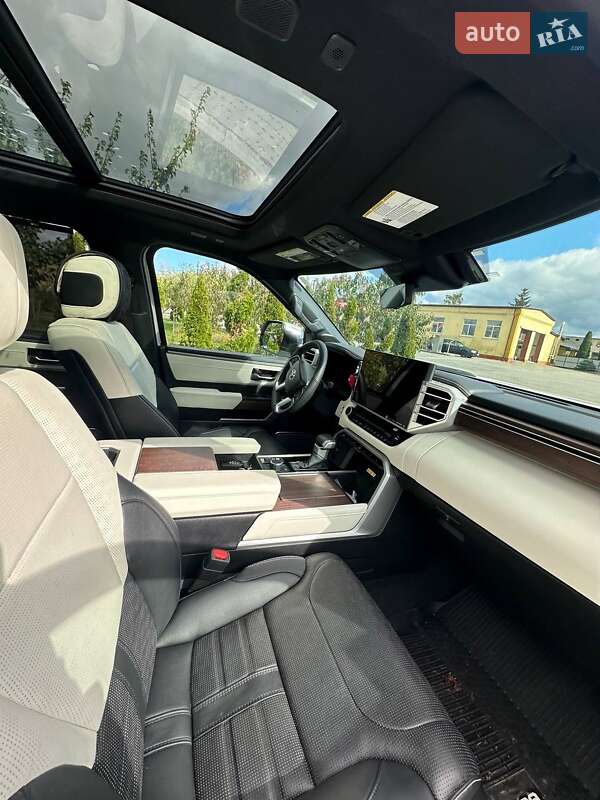 Пікап Toyota Tundra 2023 в Вінниці