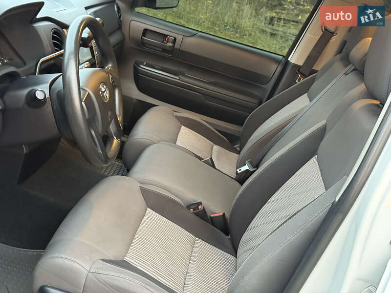 Пикап Toyota Tundra 2016 в Камне-Каширском фото 48 Пикап Toyota Tundra 2016 в Камне-Каширском