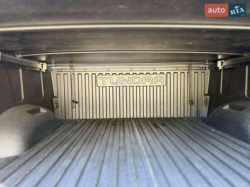 Пікап Toyota Tundra 2024 в Коростишеві