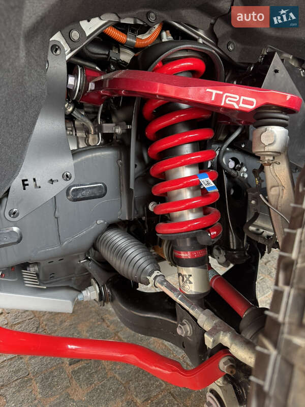 Пікап Toyota Tundra 2024 в Коростишеві