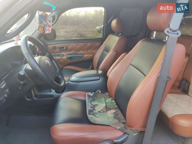 Пикап Toyota Tundra 2005 в Терновке