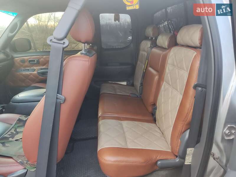 Пикап Toyota Tundra 2005 в Терновке