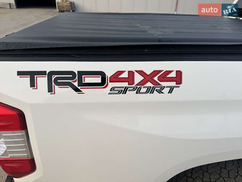 Пікап Toyota Tundra 2018 в Вінниці