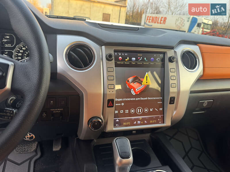 Пікап Toyota Tundra 2018 в Вінниці