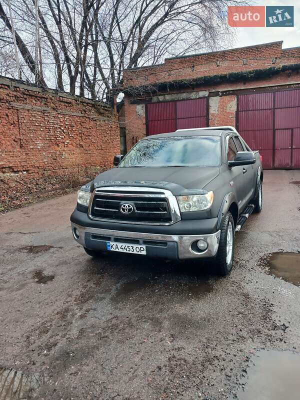 Toyota Tundra 2010 Toyota Tundra 2010