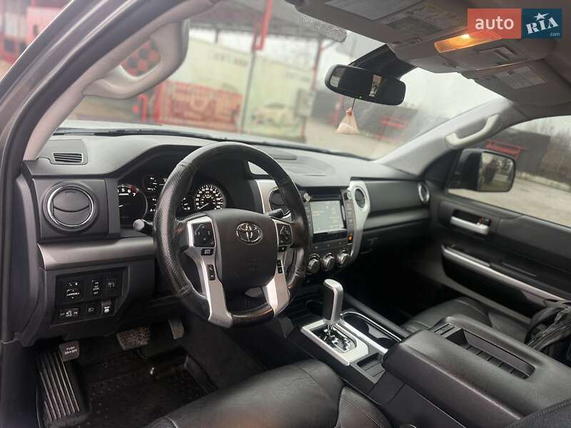 Пикап Toyota Tundra 2019 в Ивано-Франковске