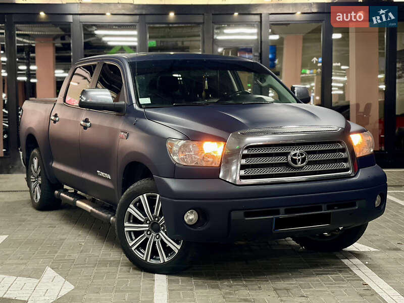 Toyota Tundra 2007