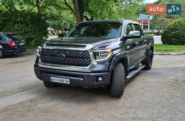 Пікап Toyota Tundra 2018 в Києві