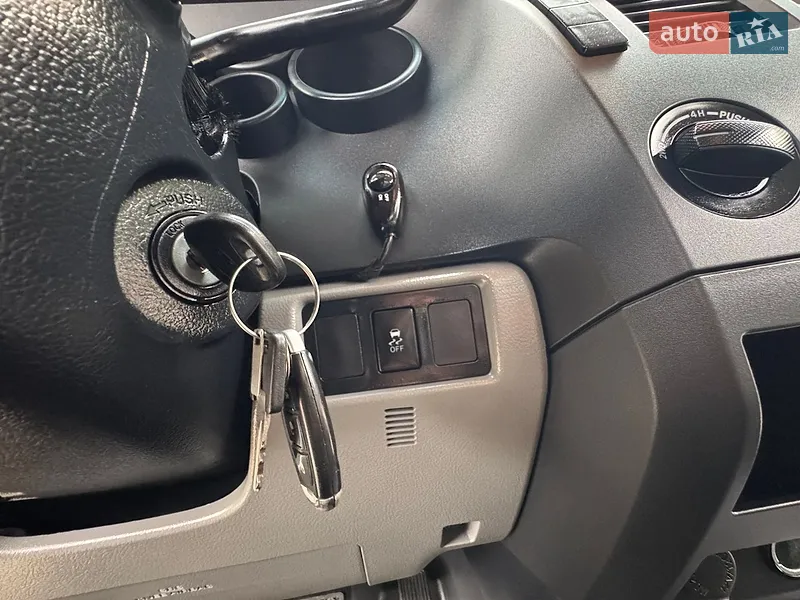Toyota Tundra 2012 VIN 5TFUW5F19CX267128 фото оголошення 34 з 94