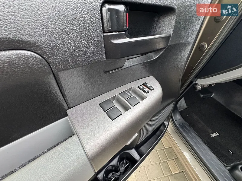 Toyota Tundra 2012 VIN 5TFUW5F19CX267128 фото оголошення 58 з 94