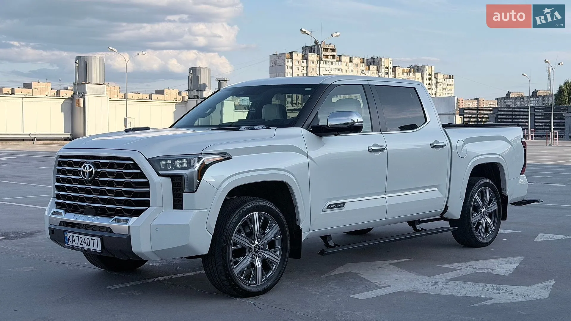 2024 Toyota Tundra - фото 1