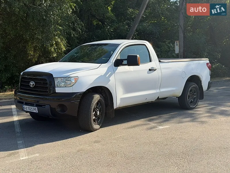 Toyota Tundra