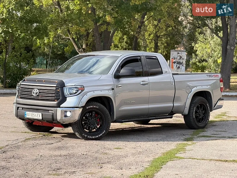 Toyota Tundra