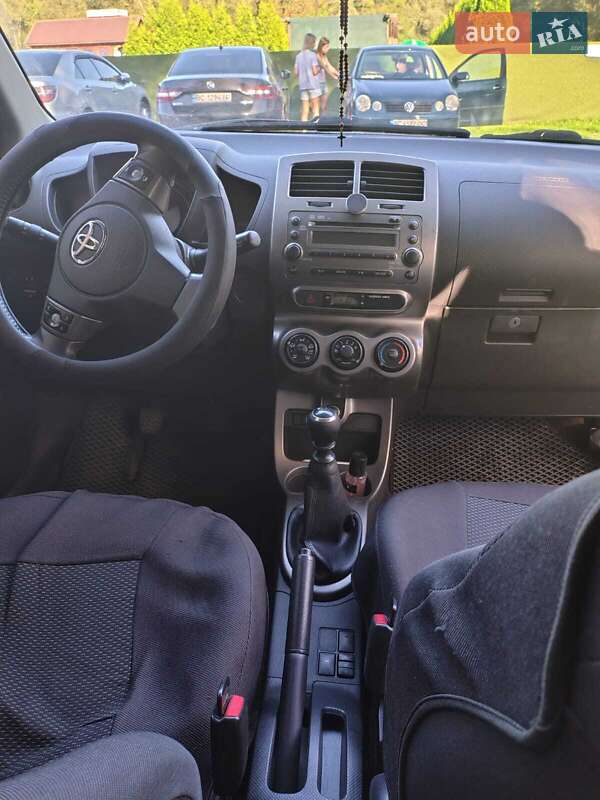 Внедорожник / Кроссовер Toyota Urban Cruiser 2011 в Львове фото 13 Внедорожник / Кроссовер Toyota Urban Cruiser 2011 в Львове