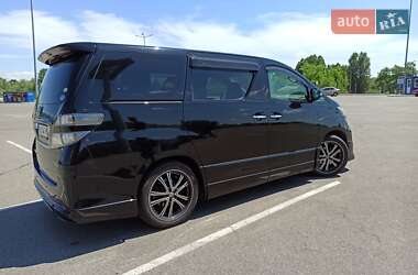 Мінівен Toyota Vellfire 2010 в Києві