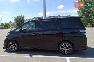 Мінівен Toyota Vellfire 2010 в Києві