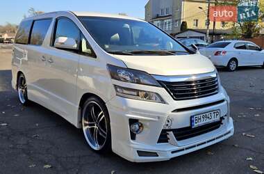 Мінівен Toyota Vellfire 2013 в Одесі