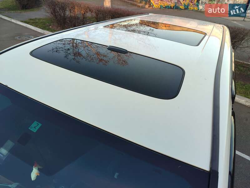 Мінівен Toyota Vellfire 2011 в Чорноморську