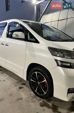 Мінівен Toyota Vellfire 2009 в 