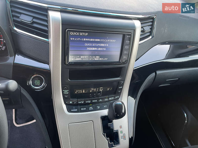 Мінівен Toyota Vellfire 2013 в Одесі