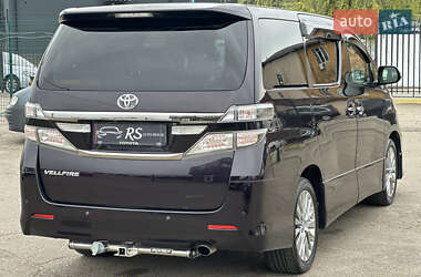 Минивэн Toyota Vellfire 2014 в 