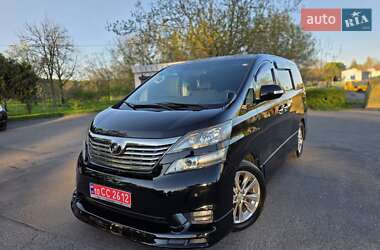 Минивэн Toyota Vellfire 2011 в 