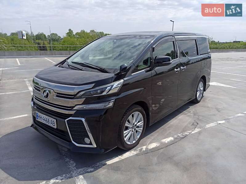 Минивэн Toyota Vellfire 2017 в Киеве