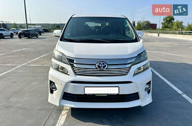Минивэн Toyota Vellfire 2013 в Киеве
