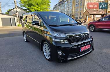 Минивэн Toyota Vellfire 2013 в 