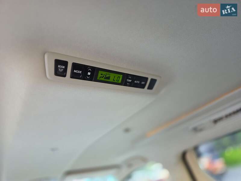 Минивэн Toyota Vellfire 2013 в Одессе фото 32 Минивэн Toyota Vellfire 2013 в Одессе