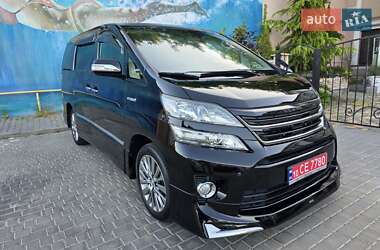 Минивэн Toyota Vellfire 2012 в 