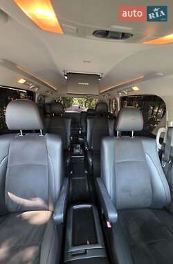 Минивэн Toyota Vellfire 2013 в 