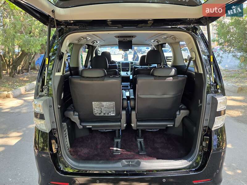 Минивэн Toyota Vellfire 2014 в Одессе