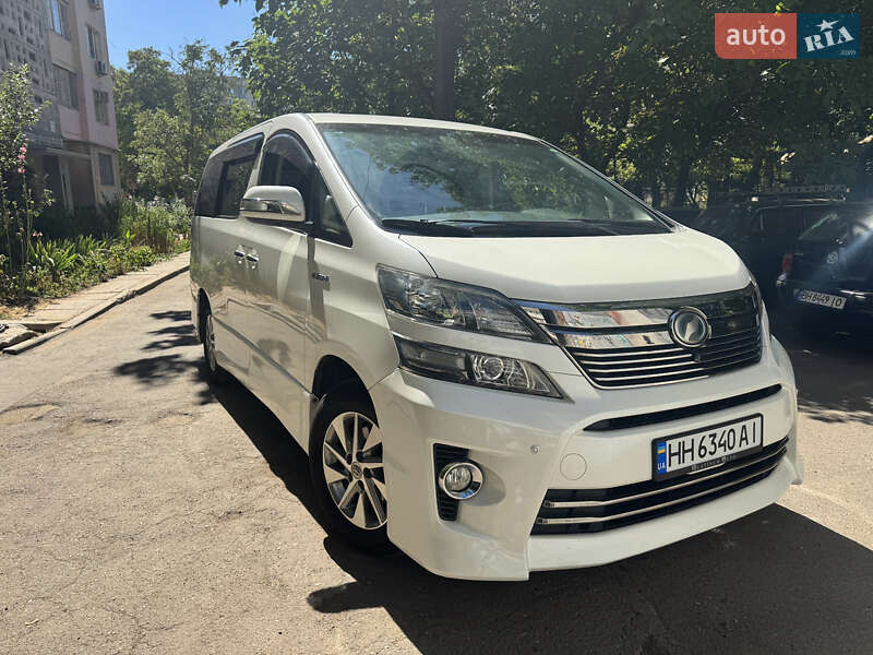 Минивэн Toyota Vellfire 2013 в Одессе
