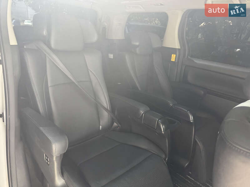 Минивэн Toyota Vellfire 2013 в Одессе