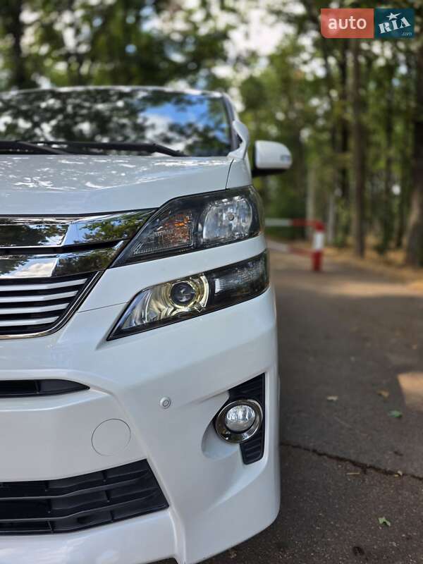 Мінівен Toyota Vellfire 2013 в Одесі фото 2 Мінівен Toyota Vellfire 2013 в Одесі