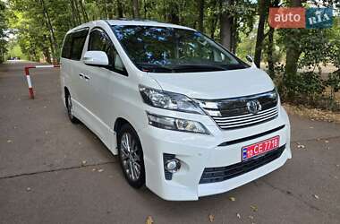 Мінівен Toyota Vellfire 2013 в Одесі