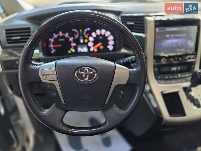 Мінівен Toyota Vellfire 2013 в Одесі фото 23 Мінівен Toyota Vellfire 2013 в Одесі