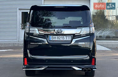 Минивэн Toyota Vellfire 2015 в 