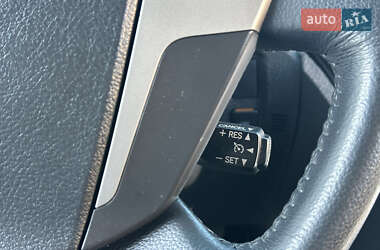Минивэн Toyota Vellfire 2013 в 