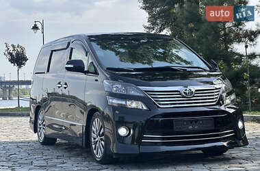 Минивэн Toyota Vellfire 2014 в 