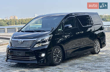 Минивэн Toyota Vellfire 2014 в 
